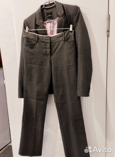 Брючный костюм женский 42 44