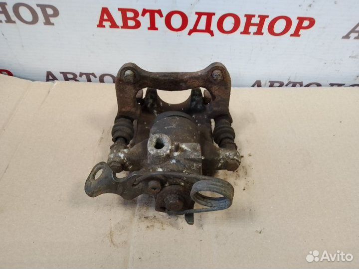 Суппорт тормозной задний правый Audi A4 B5 1.8