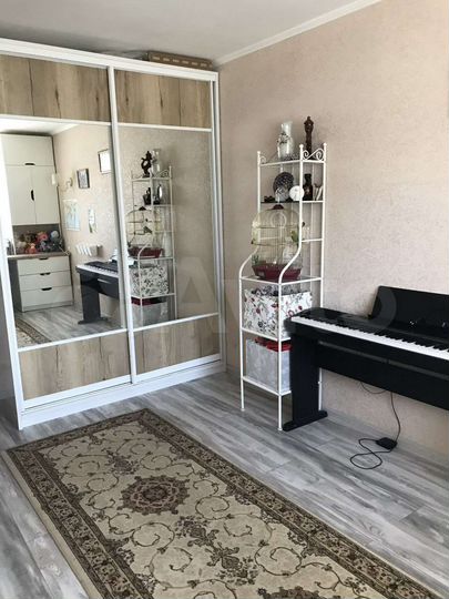 3-к. квартира, 80 м², 3/5 эт.