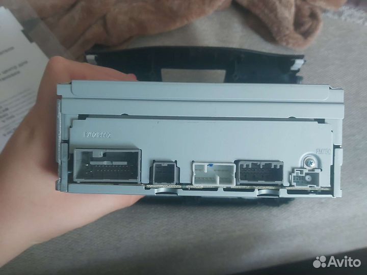 Магнитола (подходящие авто в описании)