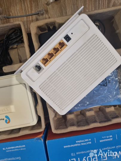 Adsl Wi-Fi роутер Ростелеком 2 шт