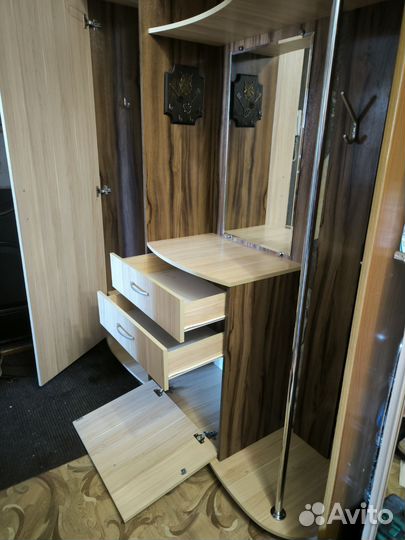 Шкаф прихожая