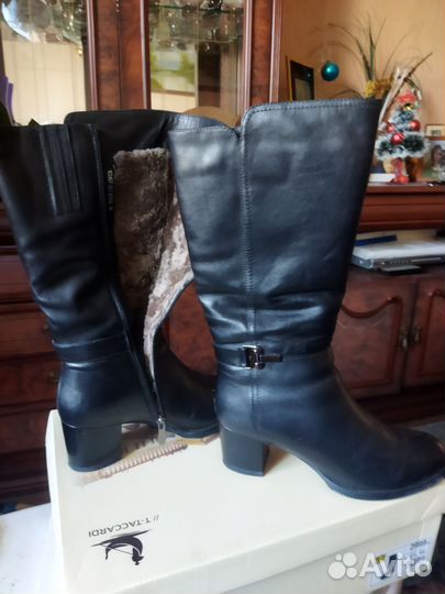 Стеклянные банки 0.5 л винтовые