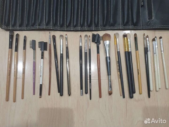 Кисти для макияжа