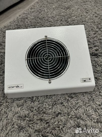 Пылесос для маникюра emil