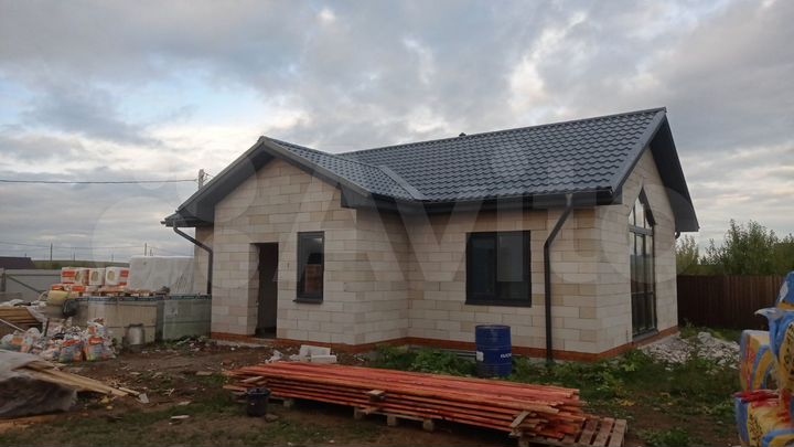 Дом 135 м² на участке 8 сот.