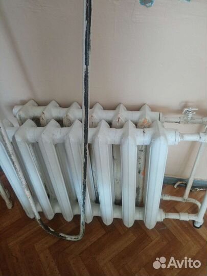 Батарея чугунная