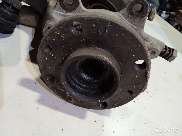 Ступица передняя ваз б/у