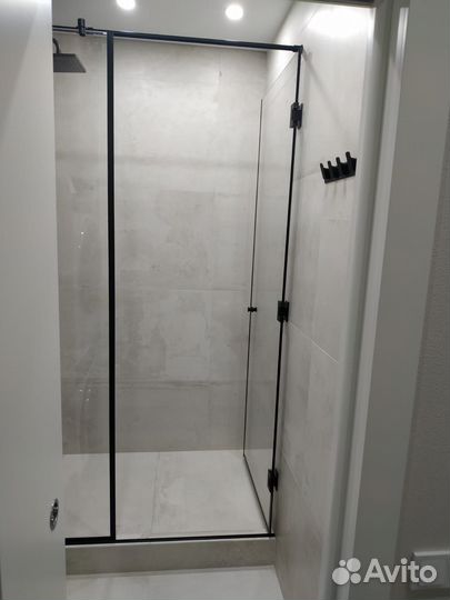 Душевая перегородка из стекла на заказ