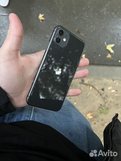 iPhone 11, 64 ГБ