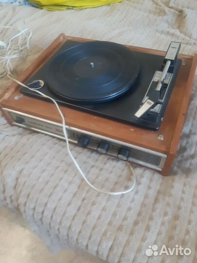 Проигрыватель винила