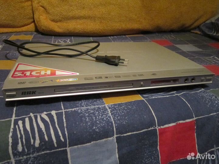 DVD и USB плеер