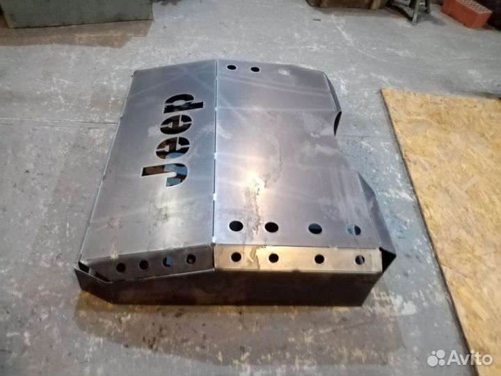 Защита топливного бака jeep grand cherokee wj