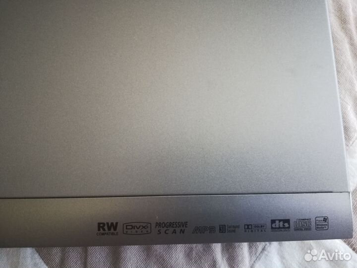 Проигрыватель LG DVD/VHS - super slim