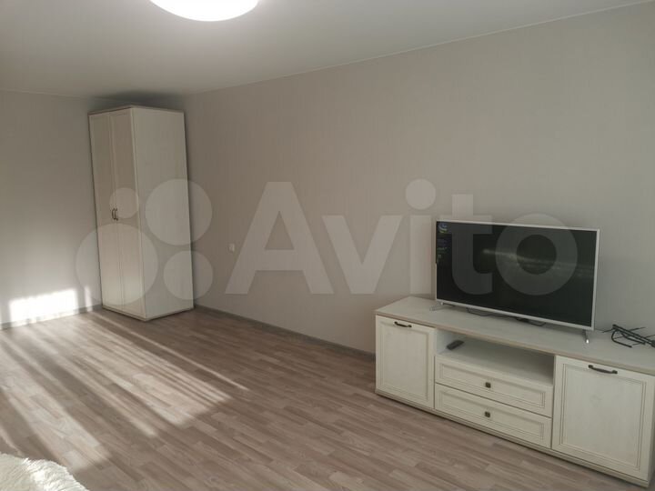 1-к. квартира, 42 м², 6/9 эт.