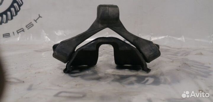 Крепление глушителя Volkswagen Passat B6 2005-2010