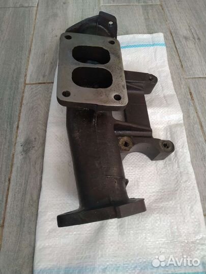 Патрубок - кронштей ткр