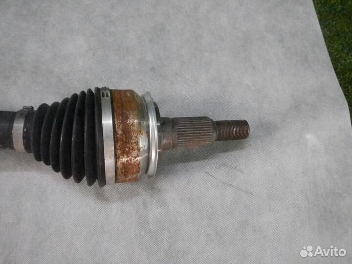 Привод левый задний Cadillac Escalade