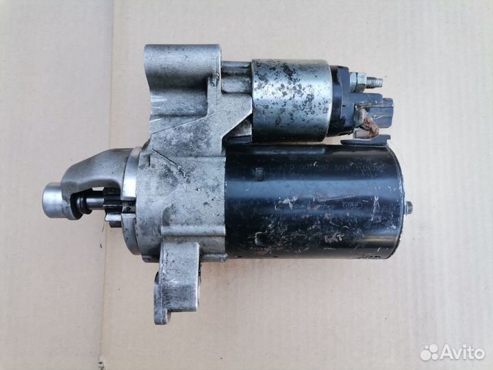 Стартер Ауди Ку5 8R 2.0 audi Q5 8R 06H911021A