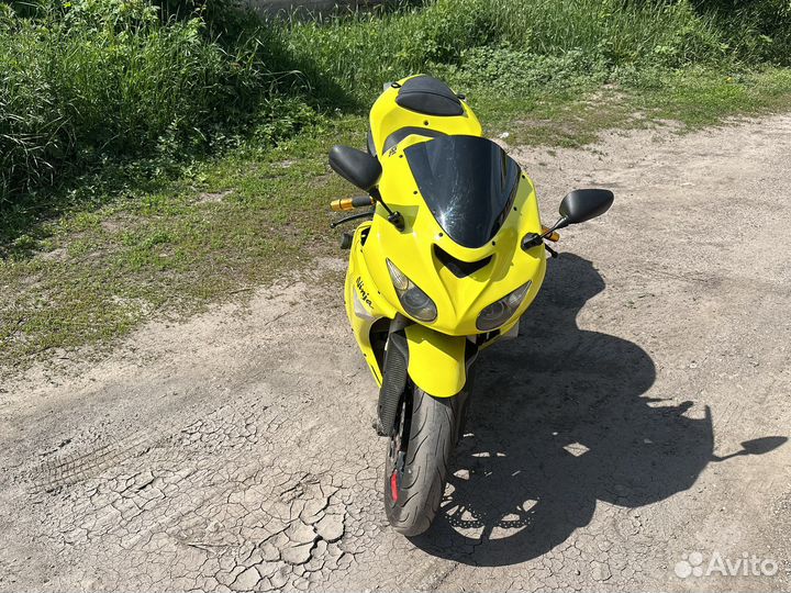 Kawasaki zx10r 2006г