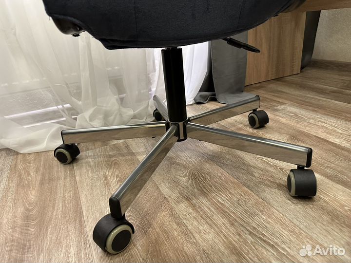 Компьютерный стул