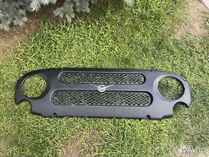 Решетка радиатора УАЗ 469