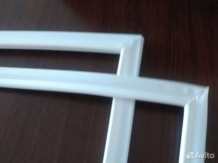 Резинка уплотнительная на холодильник Атлант Inde