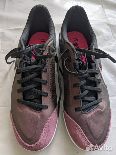 Продаю кроссовки nike