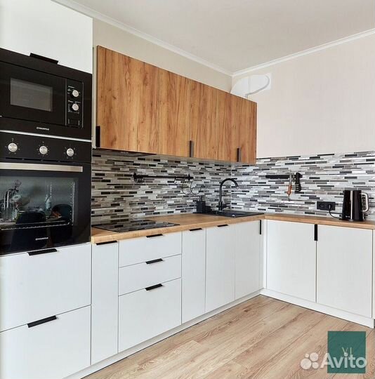 Красивый кухонный гарнитур