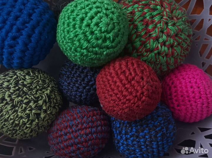 Вязаный мячик