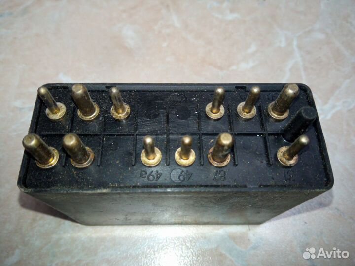 Реле поворотов Мерседес W124/W126/W201