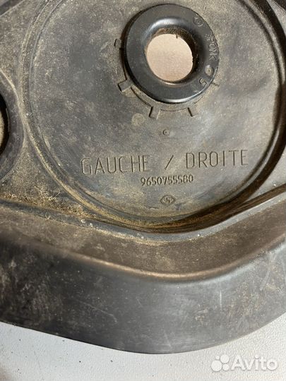 Пыльник рулевой колонки Peugeot 308 Пежо