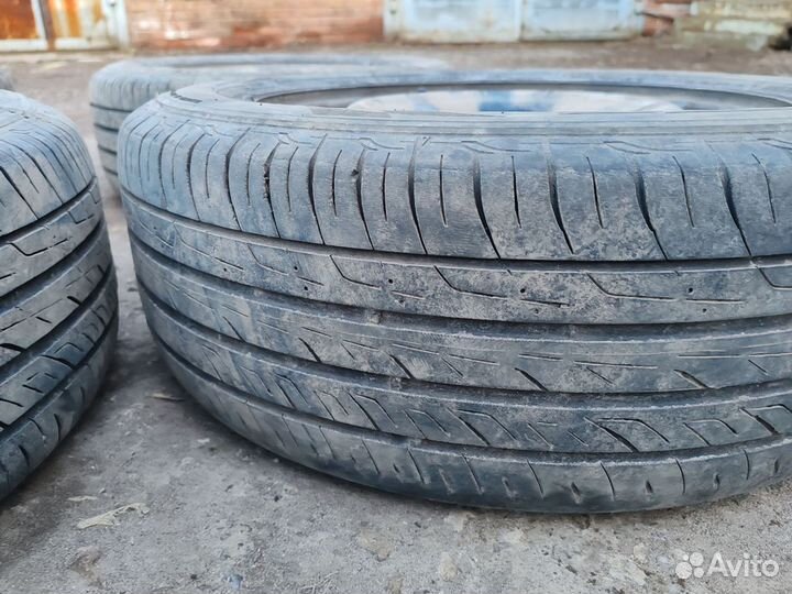 Nitto NT860C 195/60 R15