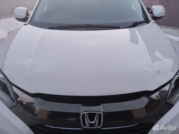 Капот Honda Vezel