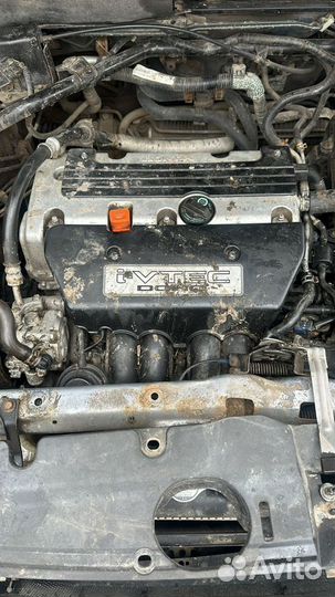 В разборе Honda CR-V 2006 г 4WD MT 2.0