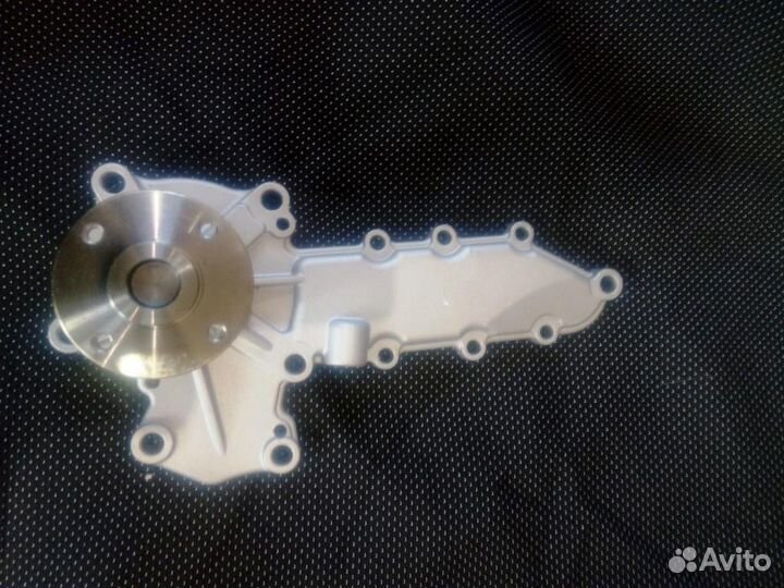 Kubota Помпа V2203E, V2203B, V1502,V1202,V1402