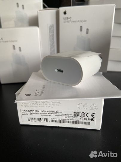 Блок питания на iPhone 20w Apple USB-C
