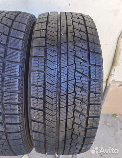 Bridgestone Blizzak VRX 225/55 R17 99V