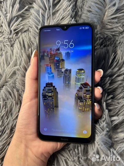 Xiaomi Redmi 8A, 4/64 ГБ