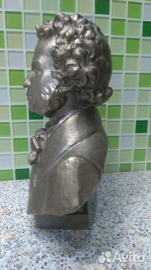 Бюст А. С. Пушкина. Редкий