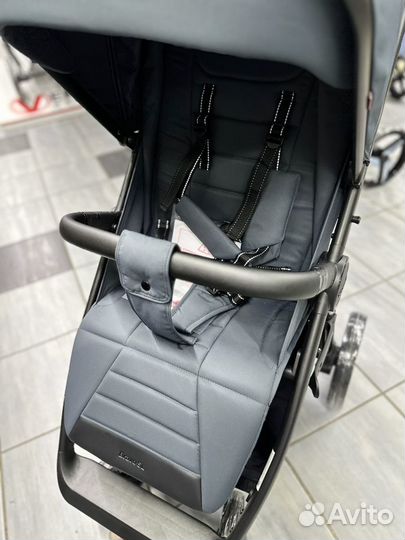 Коляска прогулочная Carrello Bravo SL