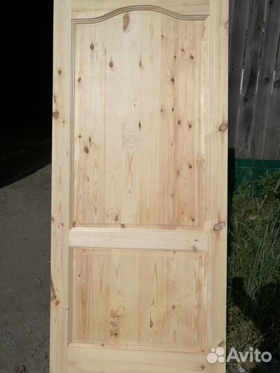 Двери из массива сосны, межкомнатные и входные