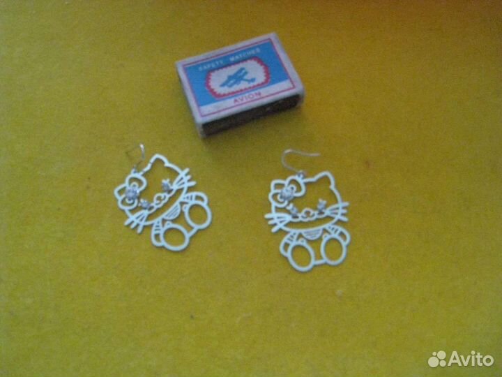 Серьги китти
