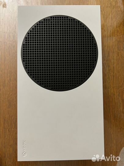 Игровая приставка Xbox Series S