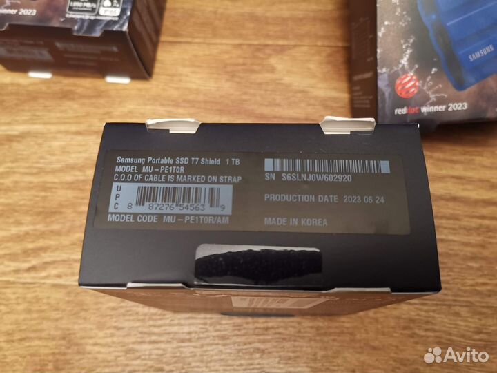 1TB Внешний SSD Samsung T7 Shield (Новые) 1050MB/s