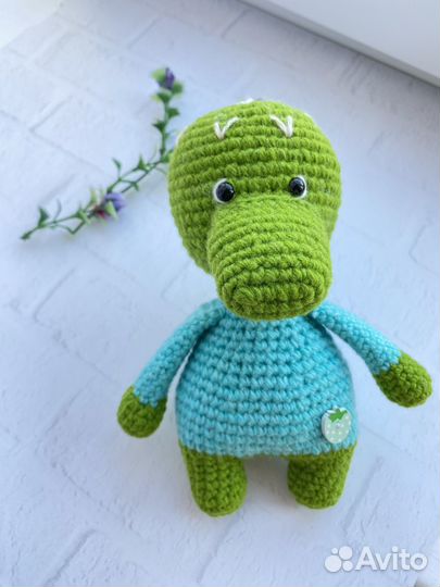 Игрушка крокодил