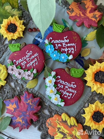 Наборы из зефира и пряников ко дню учителя