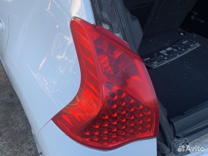 Peugeot 3008 фонарь задний