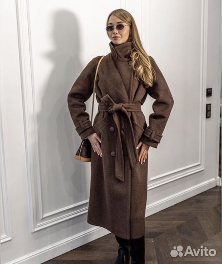 Продаю новое пальто зимнее до -20,премиум ткань