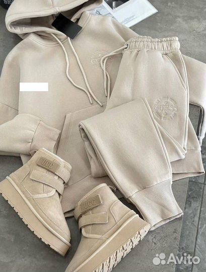 Спортивный костюм женский теплый